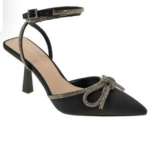 BCBG Generation Idly Sandal Size 8 New w/o Box